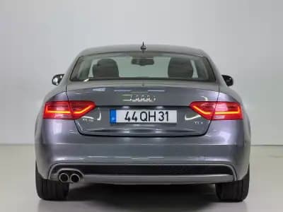 Vendo Audi A5 2015 - 21990 EUR, 59192 km - AUTO.MOTO.pt
