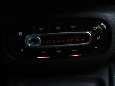 Vendo Smart ForFour 2017 - 11490 EUR, 22359 km - AUTO.MOTO.pt