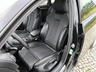 Vendo Audi A3 Sportback 2013 - 14950 EUR, 255105 km - AUTO.MOTO.pt