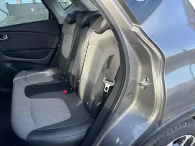 Vendo Renault Captur 2019 - 16990 EUR, 90898 km - AUTO.MOTO.pt