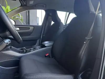 Sell Volvo XC 40 2023 - 33490 EUR, 72063 km - AUTO.MOTO.pt