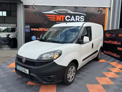 Vendo Fiat Doblo 2019 - 7900 EUR, 191383 km - AUTO.MOTO.pt