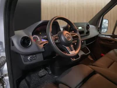 Sell Mercedes-Benz Sprinter 2018 - 27950 EUR, 188000 km - AUTO.MOTO.pt