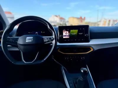 Sell SEAT Arona 2023 - 16950 EUR, 44000 km - AUTO.MOTO.pt