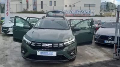 Sell Dacia Sandero 2024 - 19900 EUR, 44140 km - AUTO.MOTO.pt