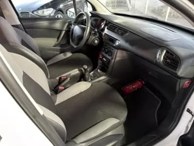 Vendo Citroën C3 2015 - 5990 EUR, 167000 km - AUTO.MOTO.pt