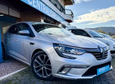 Sell Renault Mégane 2020 - 17950 EUR, 114000 km - AUTO.MOTO.pt