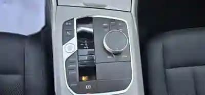 Vendo BMW 318 2023 - 27990 EUR, 189000 km - AUTO.MOTO.pt