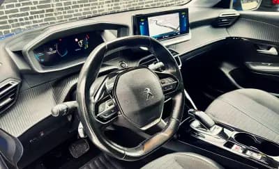 Sell Peugeot e-208 2020 - 16900 EUR, 69000 km - AUTO.MOTO.pt