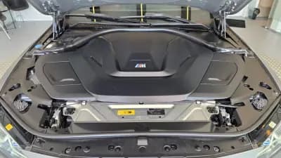 Vendo BMW i4 2022 - 55900 EUR, 33929 km - AUTO.MOTO.pt