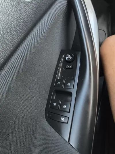 Vendo Opel Astra Sports Tourer 2020 - 9950 EUR, 208000 km - AUTO.MOTO.pt