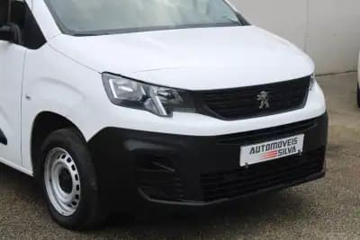 Vendo Peugeot Partner 2021 - 14250 EUR, 105000 km - AUTO.MOTO.pt