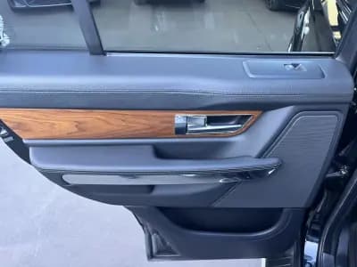 Vendo Land Rover Range Rover Sport 2012 - 28500 EUR, 164300 km - AUTO.MOTO.pt