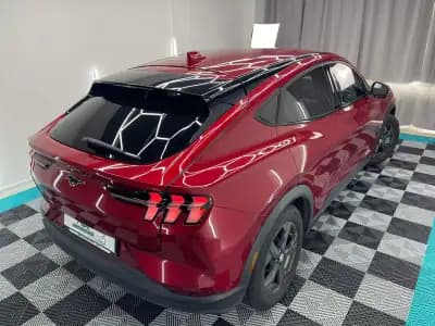 Vendo Ford Mustang Mach-E 2021 - 24999 EUR, 140000 km - AUTO.MOTO.pt