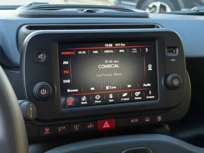 Vendo Fiat Panda 2024 - 14750 EUR, 18000 km - AUTO.MOTO.pt