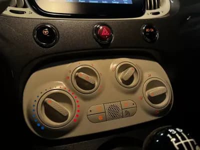 Sell Fiat 500C 2021 - 12990 EUR, 108900 km - AUTO.MOTO.pt