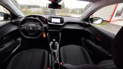 Sell Peugeot 208 2022 - 13999 EUR, 47000 km - AUTO.MOTO.pt