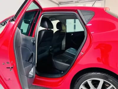 Vendo SEAT Ibiza 2014 - 10250 EUR, 142000 km - AUTO.MOTO.pt