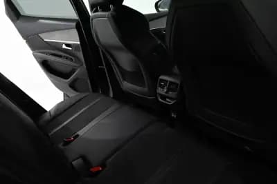 Vendo Peugeot 3008 2023 - 32750 EUR, 45000 km - AUTO.MOTO.pt