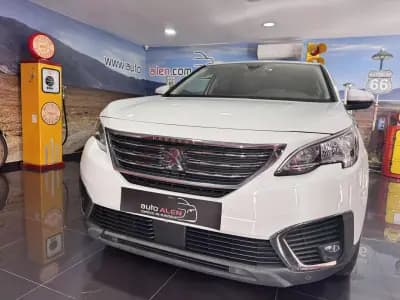 Vendo Peugeot 5008 2019 - 19990 EUR, 162000 km - AUTO.MOTO.pt