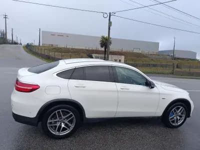 Sell Mercedes-Benz GLC 350 2017 - 42500 EUR, 85000 km - AUTO.MOTO.pt