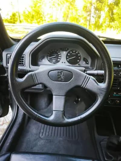 Sell Peugeot 106 1995 - 15500 EUR, 34000 km - AUTO.MOTO.pt