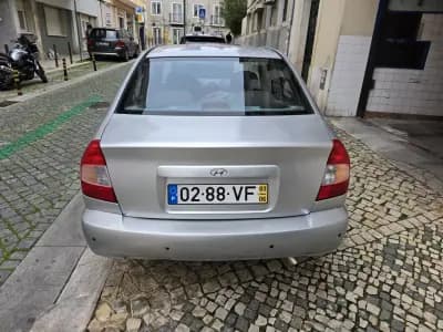 Vendo Hyundai Accent 2003 - 1750 EUR, 239893 km - AUTO.MOTO.pt