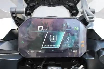 Sell BMW F 900 XR 2025 - 15800 EUR, 100 km - AUTO.MOTO.pt