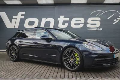 Sell Porsche Panamera Sport Turismo 2019 - 69880 EUR, 97640 km - AUTO.MOTO.pt