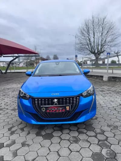 Sell Peugeot 208 2021 - 15500 EUR, 71335 km - AUTO.MOTO.pt