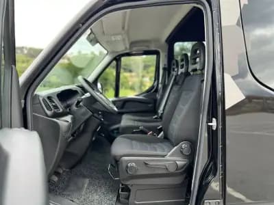 Sell Iveco Daily 2018 - 39990 EUR, 53596 km - AUTO.MOTO.pt