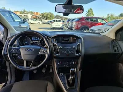 Sell Ford Focus 2018 - 9850 EUR, 109500 km - AUTO.MOTO.pt