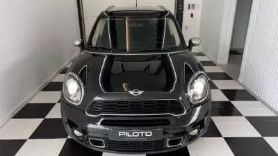 Vendo MINI Countryman 2011 - 12000 EUR, 195672 km - AUTO.MOTO.pt