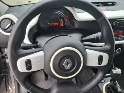 Vendo Renault Twingo 2020 - 11490 EUR, 46992 km - AUTO.MOTO.pt