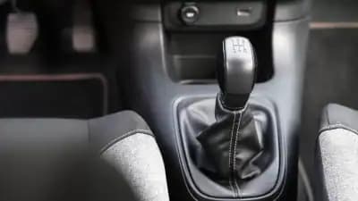 Sell Citroën C3 2021 - 10999 EUR, 99000 km - AUTO.MOTO.pt