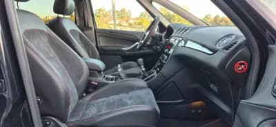 Vendo Ford S-Max 2010 - 13750 EUR, 245000 km - AUTO.MOTO.pt