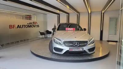 Vendo Mercedes-Benz C 220 2018 - 29900 EUR, 179960 km - AUTO.MOTO.pt