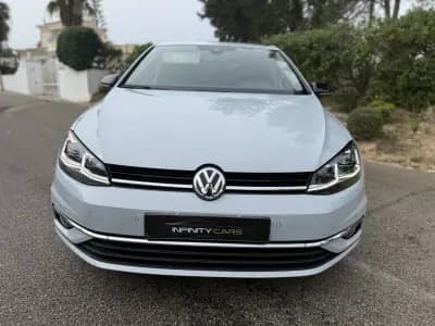 Vendo Volkswagen Golf 2018 - 17999 EUR, 200000 km - AUTO.MOTO.pt