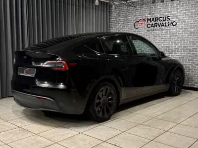 Vendo Tesla Model Y 2022 - 34900 EUR, 77000 km - AUTO.MOTO.pt