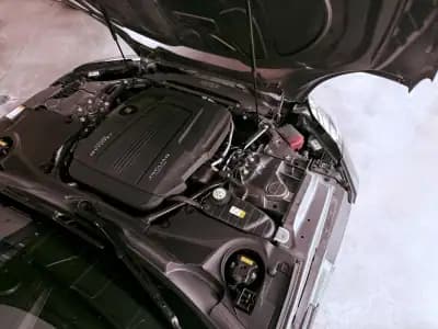 Vendo Jaguar F-Type 2018 - 46000 EUR, 64200 km - AUTO.MOTO.pt