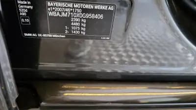 Vendo BMW 520 2018 - 23900 EUR, 284762 km - AUTO.MOTO.pt