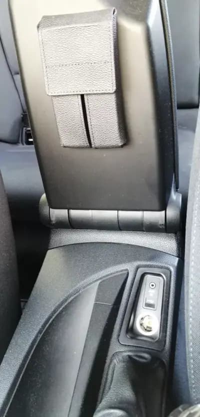 Sell BMW 116 2011 - 9950 EUR, 197000 km - AUTO.MOTO.pt