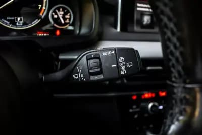 Sell BMW X5 2018 - 31000 EUR, 155206 km - AUTO.MOTO.pt