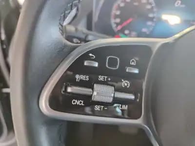 Sell Mercedes-Benz EQA 2022 - 35350 EUR, 31000 km - AUTO.MOTO.pt