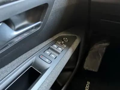 Sell Peugeot 5008 2023 - 29500 EUR, 14500 km - AUTO.MOTO.pt