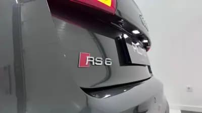 Vendo Audi RS6 Avant 2014 - 59990 EUR, 139435 km - AUTO.MOTO.pt
