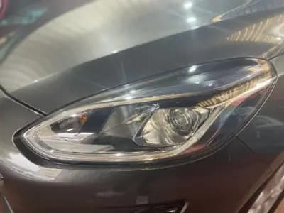 Vendo Ford Fiesta 2021 - 13999 EUR, 80000 km - AUTO.MOTO.pt