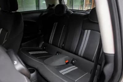 Vendo MINI 2021 - 17980 EUR, 78086 km - AUTO.MOTO.pt