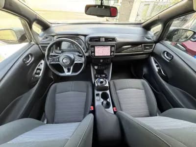 Vendo Nissan Leaf 2022 - 26950 EUR, 33000 km - AUTO.MOTO.pt