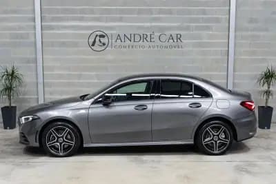Vendo Mercedes-Benz A 250 Limousine 2022 - 31950 EUR, 32438 km - AUTO.MOTO.pt